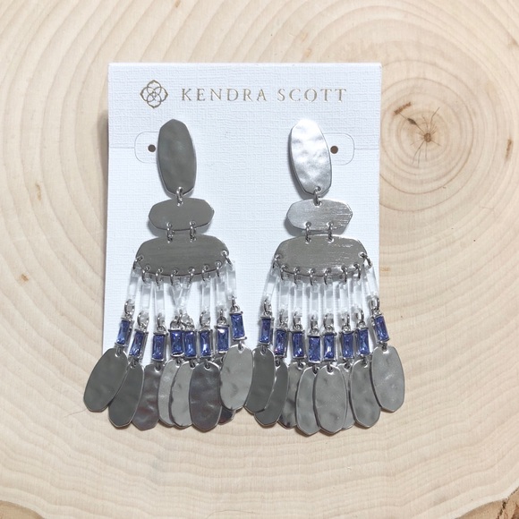 NWT Kendra Scott Oster Silver Statement Dangle Earrings in Lilac Crystal - Picture 3 of 9